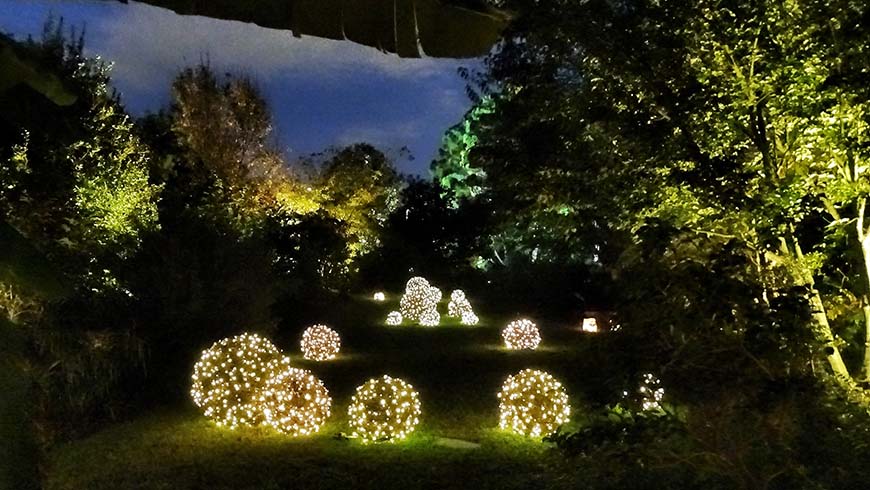 outdoor landscape lighting-lighted balls