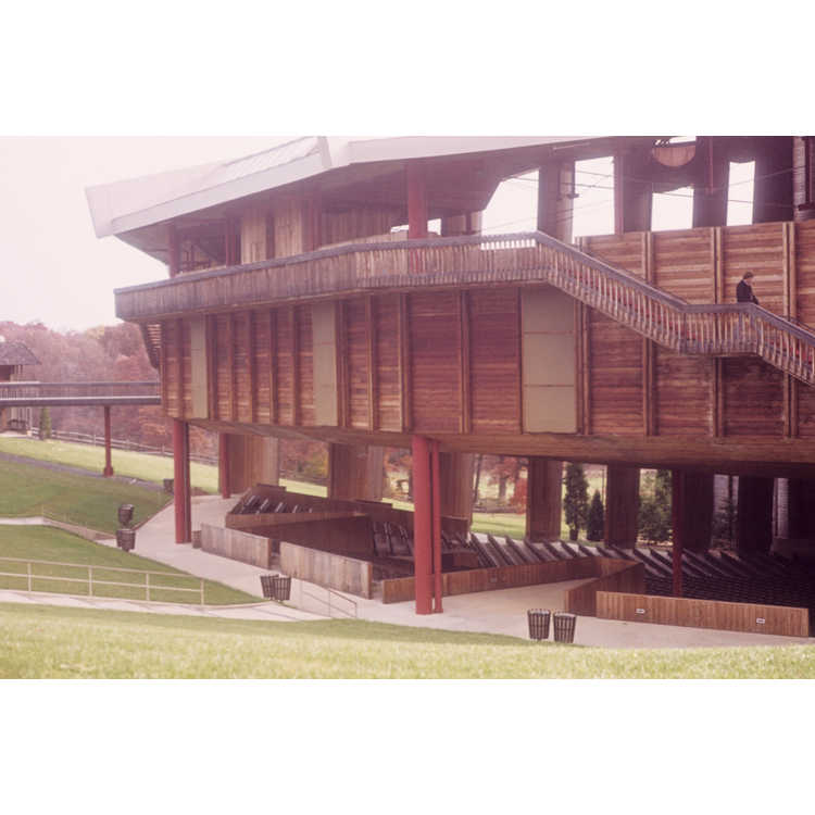 Wolf Trap performing arts center