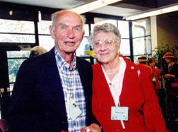 Harvey Bumgarder (left) and Helen Crisp (right) at the 2003 Gala in the Garden.